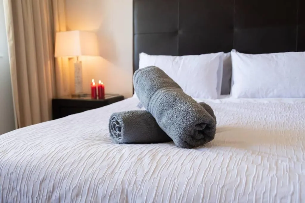 Comfy Central With Balcony And Views Cape Town 0*,  Güney Afrika